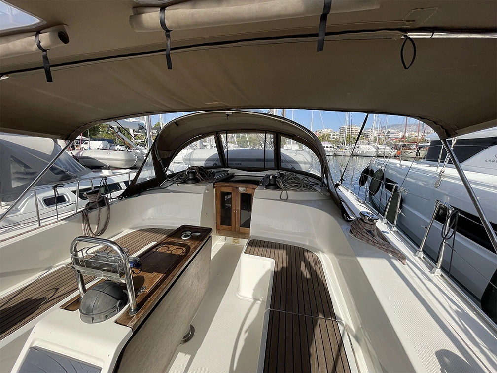 bavaria-cruiser-46-rozerina-1